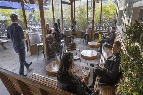 Italian Restaurants Open in Maricopa County: Outdoor Seating Options