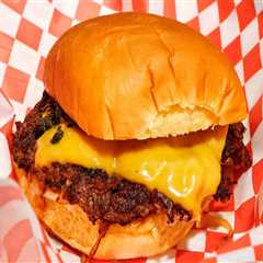 The Mouth-Watering Menu of a Burger House in Southern Mississippi