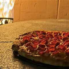 The Perfect Combination: Pizza and Entertainment in Summit County, Ohio