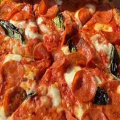 Exploring the Best Pizza in Calvert County, Maryland